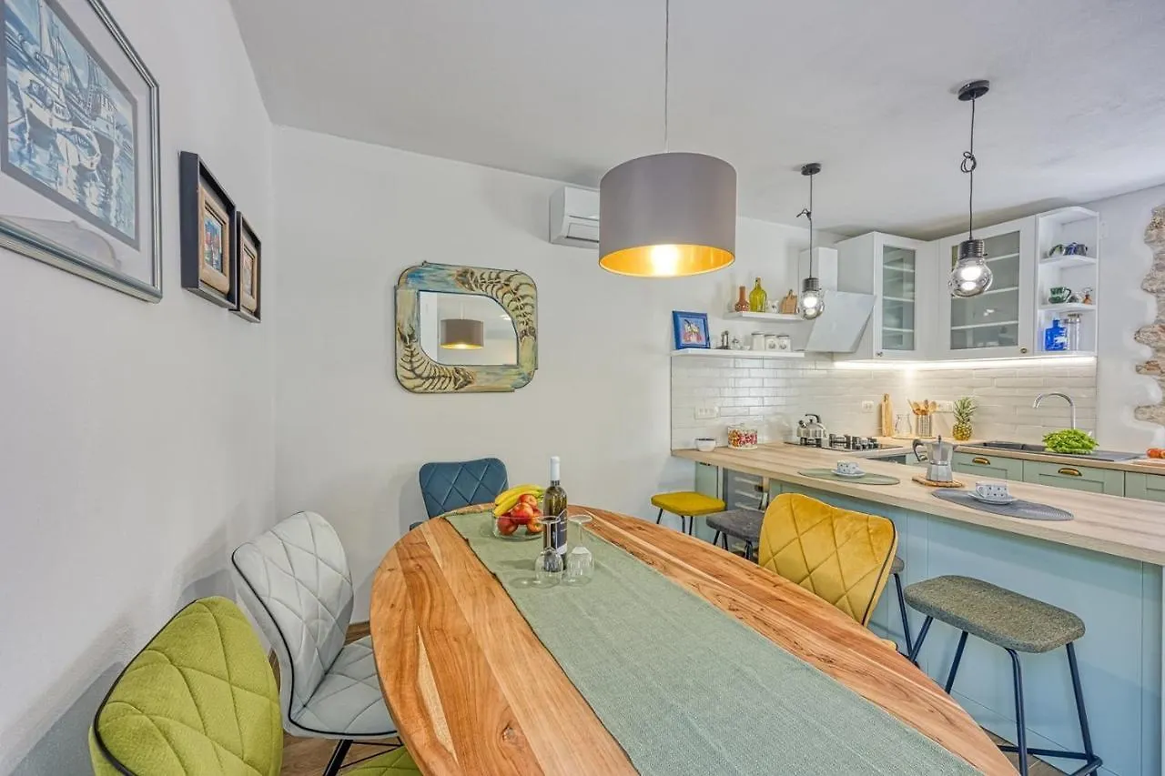 Villa Dvi Ladonje Tar-Vabriga Holiday home