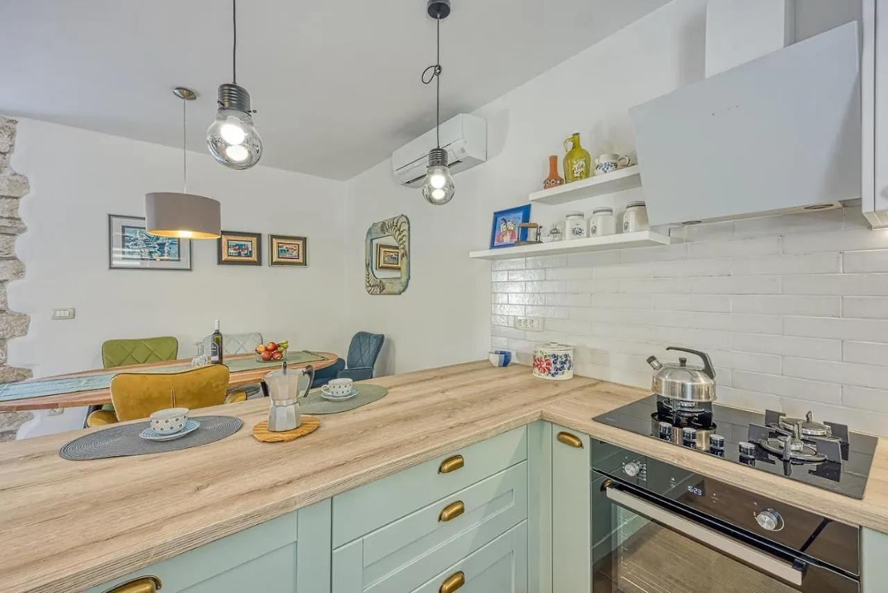 Holiday home Villa Dvi Ladonje Tar-Vabriga