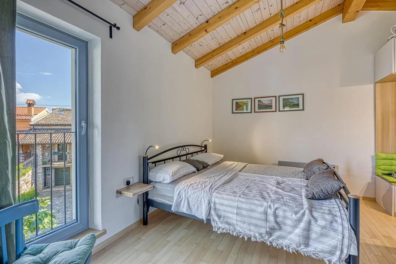 Holiday home Villa Dvi Ladonje Tar-Vabriga Croatia
