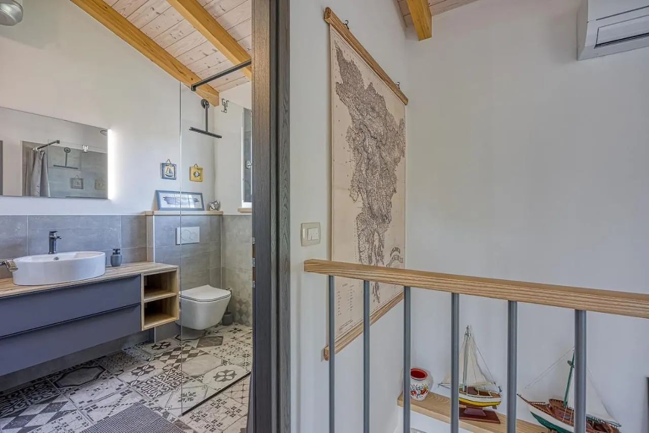 Holiday home Villa Dvi Ladonje Tar-Vabriga Croatia