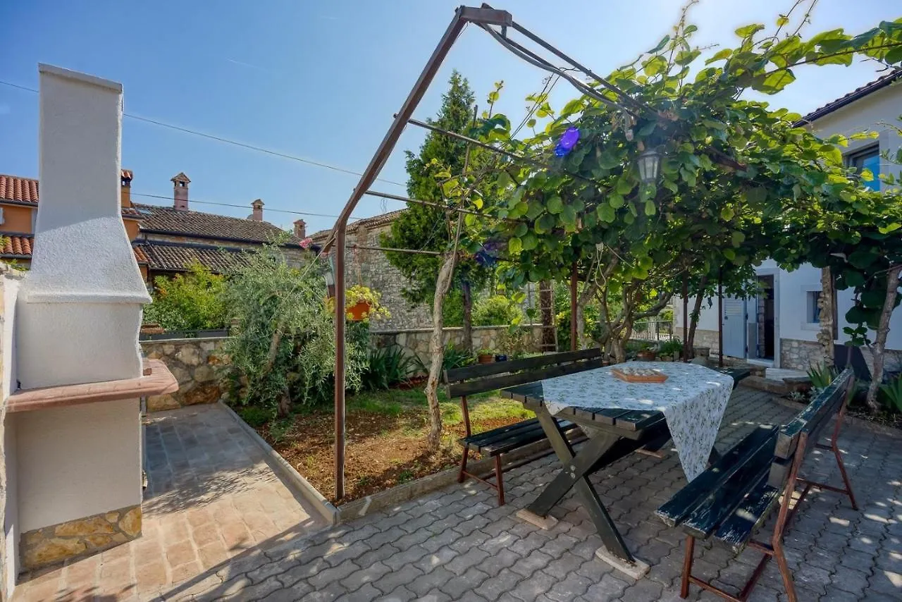 Villa Dvi Ladonje Tar-Vabriga Holiday home